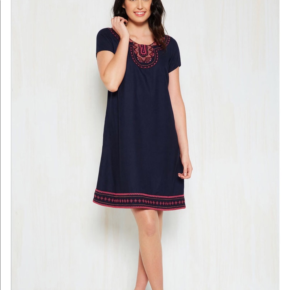 Modcloth Zest for Time Shift Dress embroidered  XS